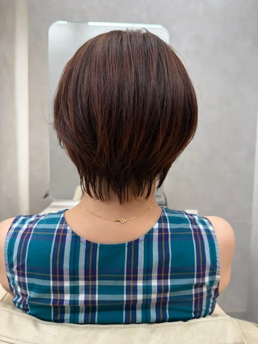 ショート カット ヘアカラー 山中 欧輔のヘアスタイル