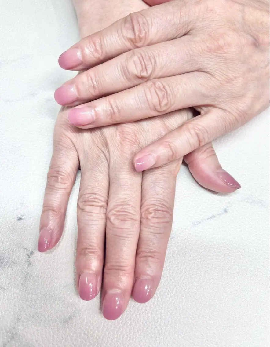 ネイル グラデーション n.nail 🎀城山のネイルデザイン