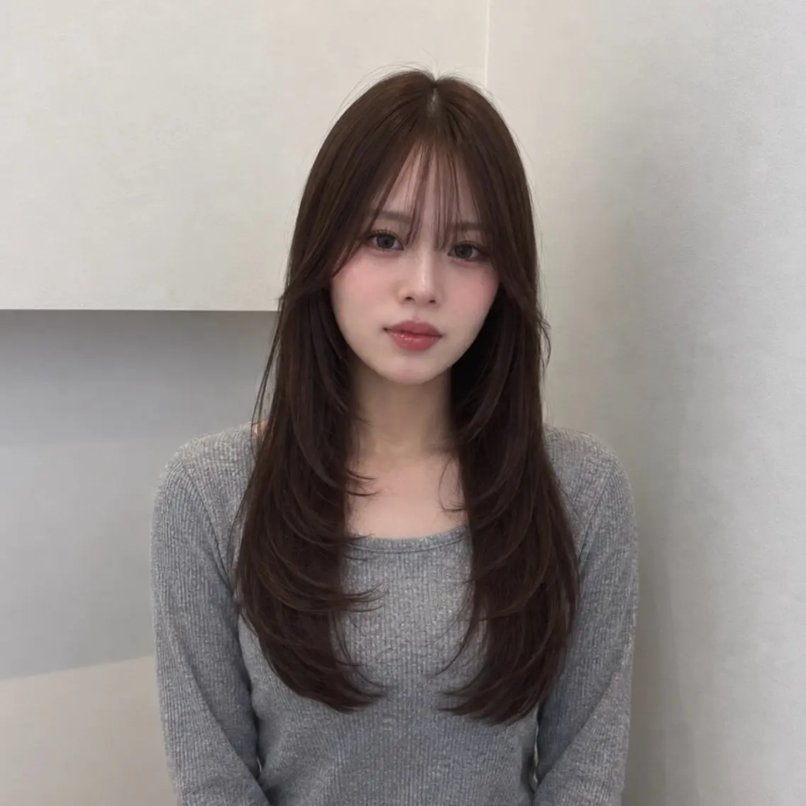 ロング カット ヘアカラー トリートメント lolonois / aikuのヘアスタイル