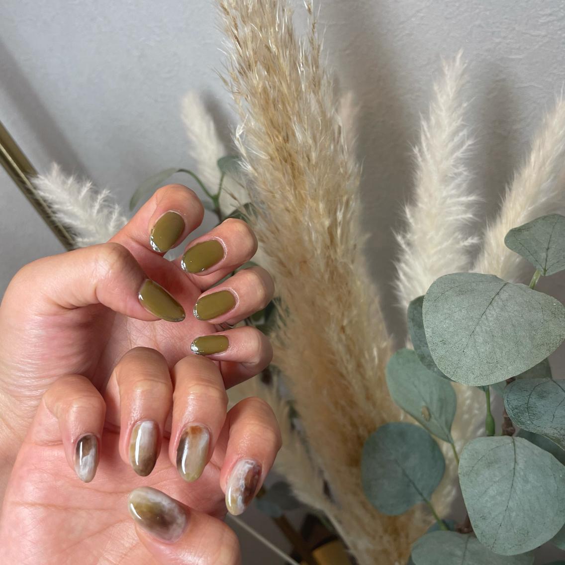 ネイル フレンチネイル ミラーネイル ハンドネイル Nail Salon Aleumのネイルデザイン