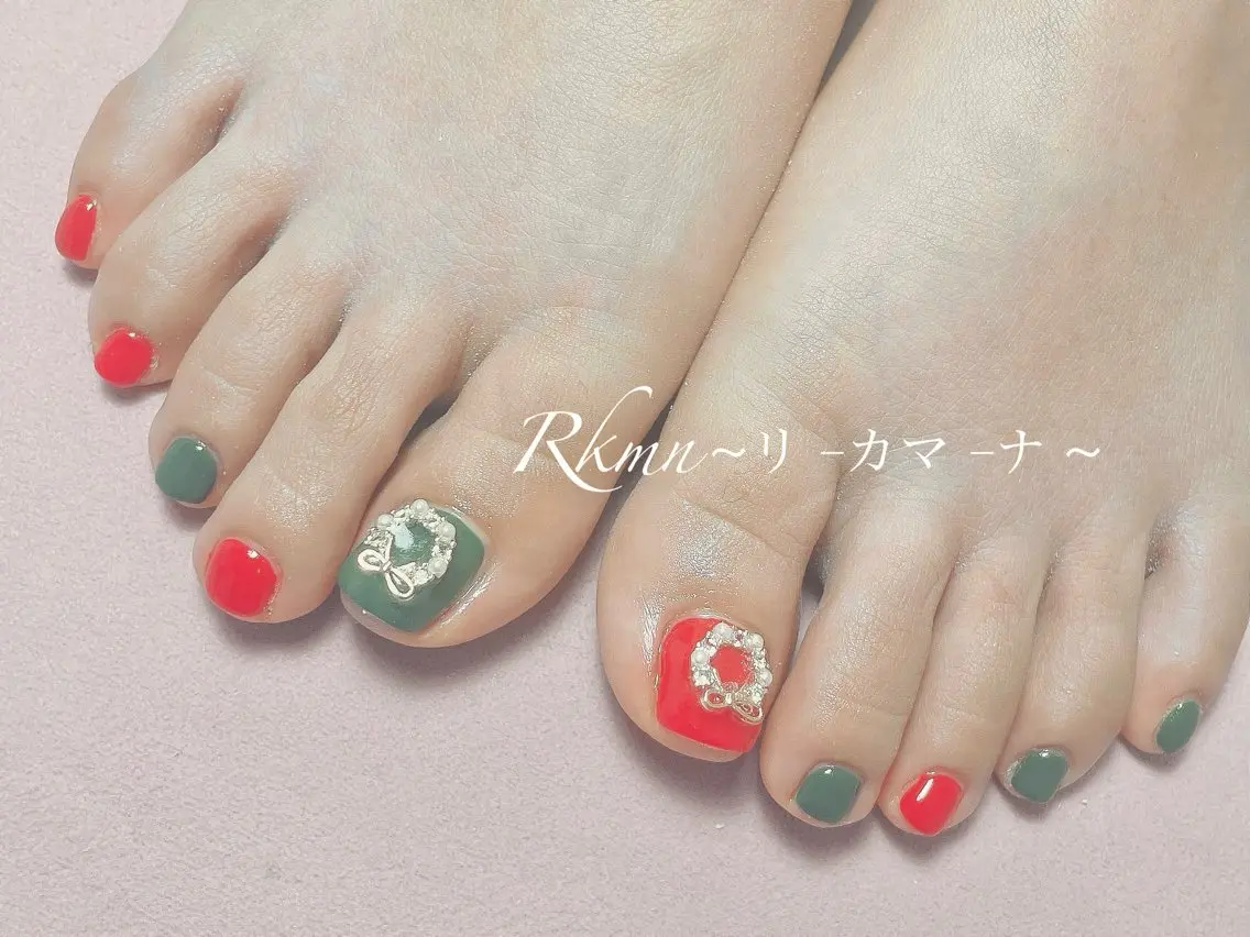 ネイル アートネイル 持ち込み スカルプネイル 冬ネイル クリスマス ハンドネイル フットネイル ハンドケア Rkmn ~リ-カマ-ナ~のネイルデザイン