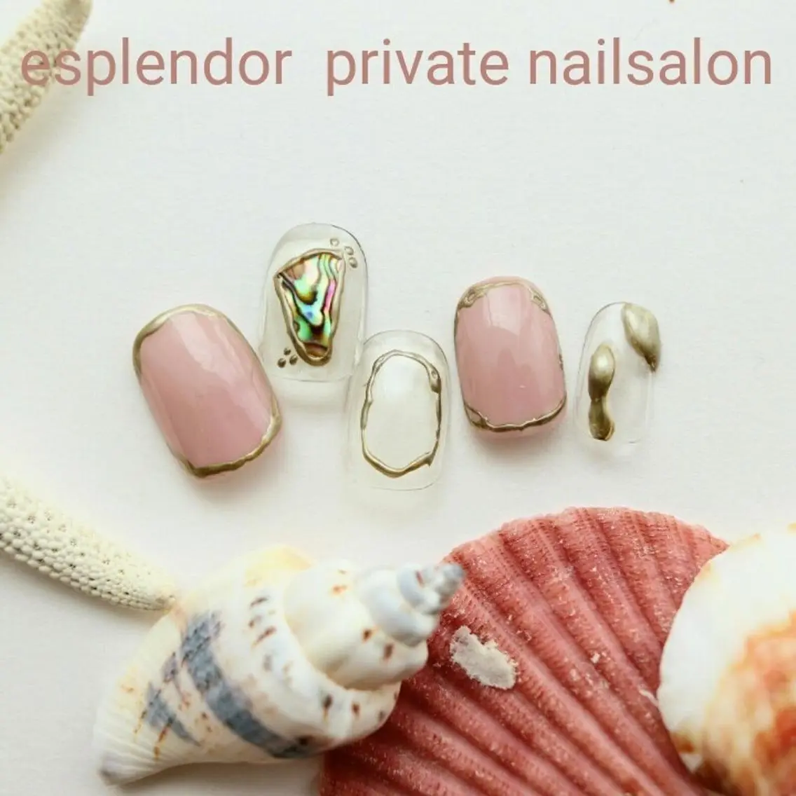 ネイル アートネイル ゴールド ニュアンスネイル esplendor  小野寺のネイルデザイン