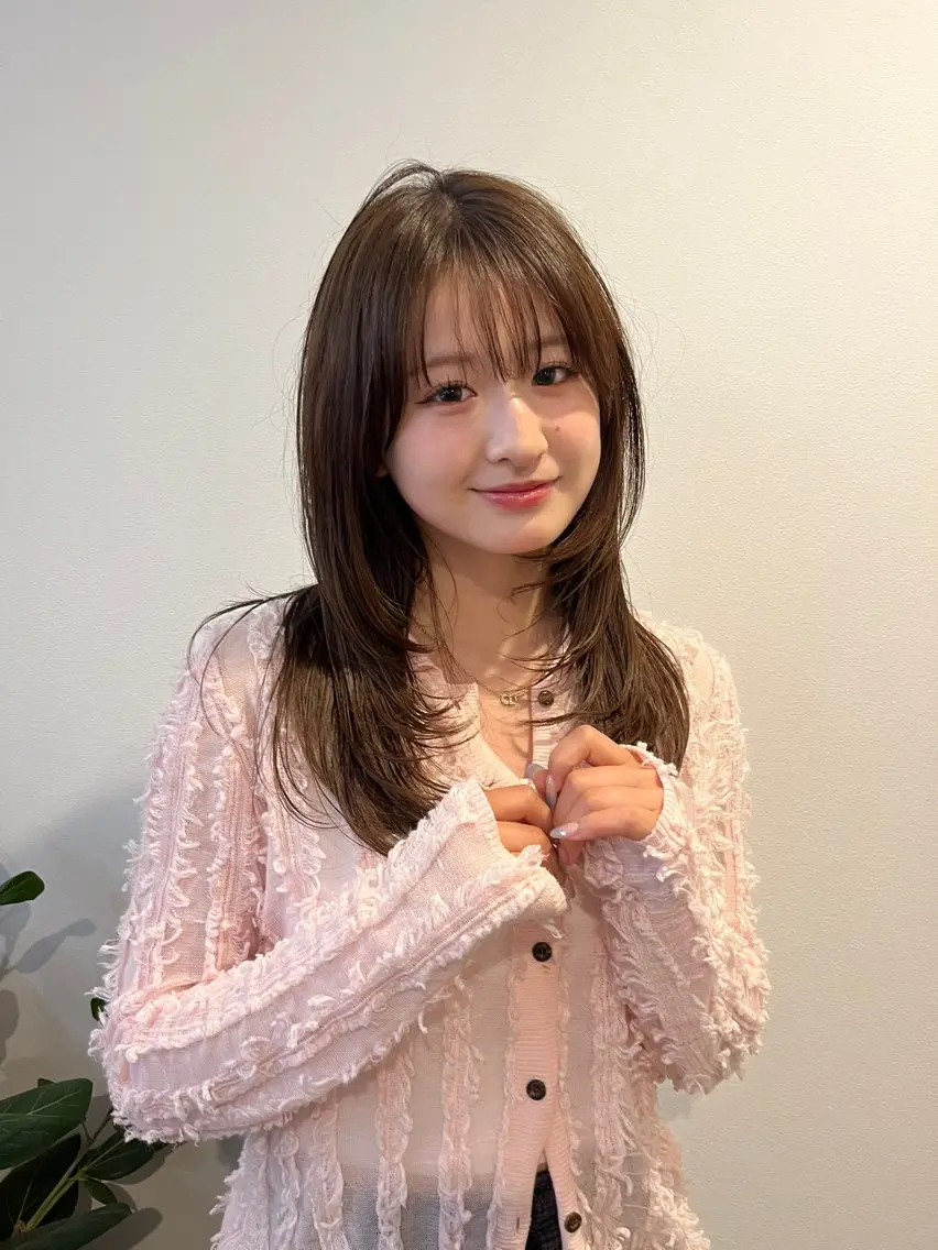 ミディアム 原口 桃歌のヘアスタイル