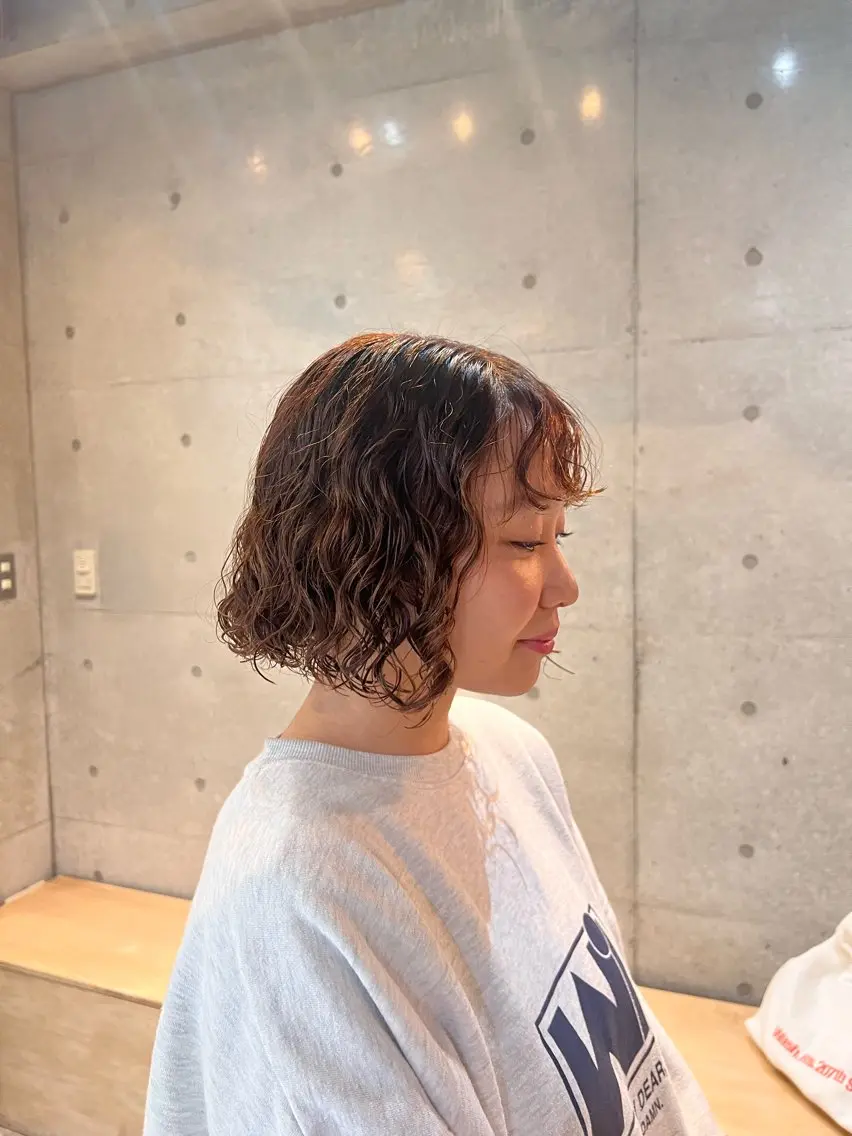 ミディアム ミディアムパーマ ボブ カット パーマ トリートメント 🌿朝5分でお洒落 パーマスタイル🌿のヘアスタイル