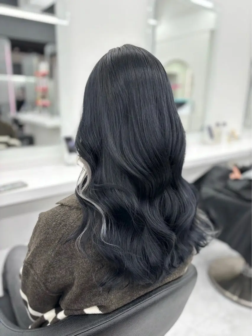 ロング カラー ベージュカラー ブリーチ 透明感カラー ダブルカラー 髪質改善 ヘアカラー 透明感🤍レイヤー ベージュ‎🤍ピンクのヘアスタイル