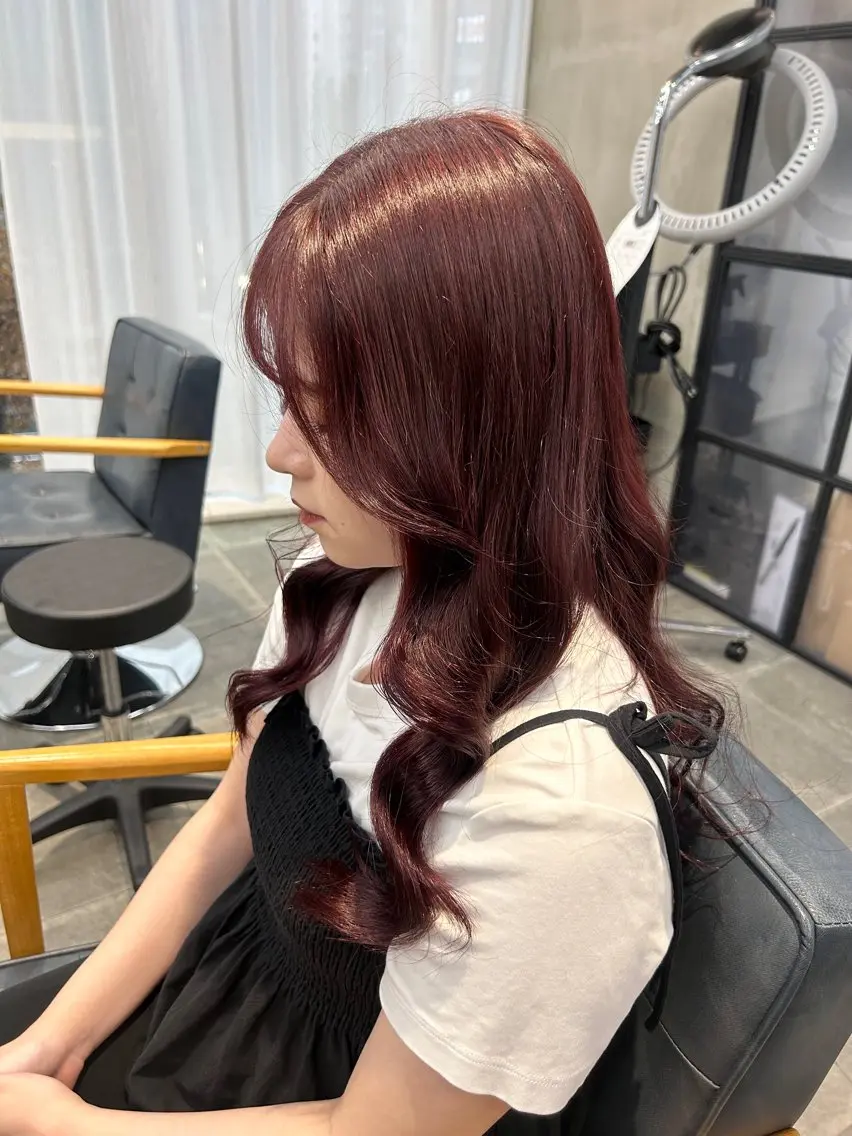 ロング カラー ヘアカラー トリートメント newi梅田🫧韓国 ヘア🫧sakiのヘアスタイル