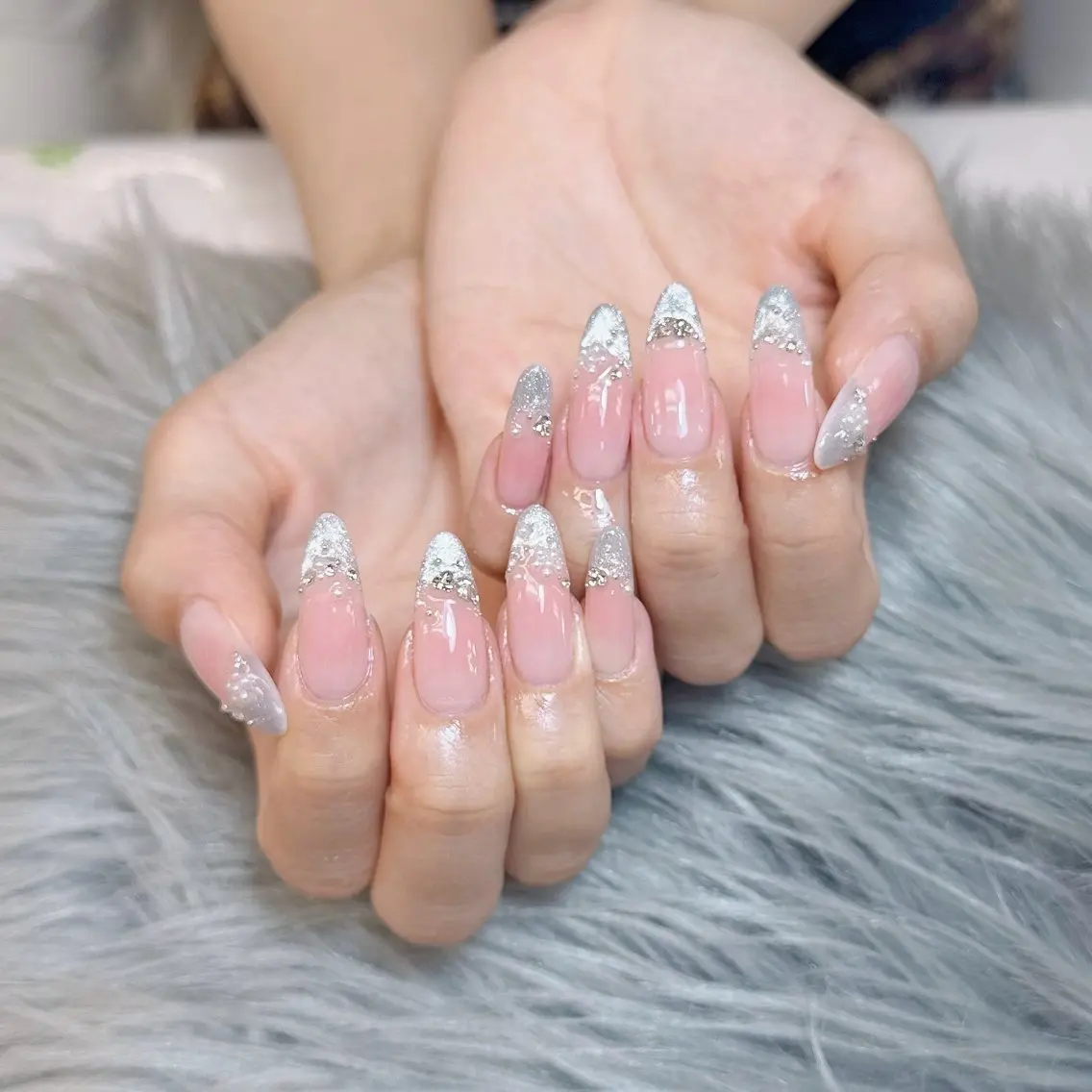 ネイル ハンドネイル ハンドケア Anh Nail 歌舞伎町のネイルデザイン
