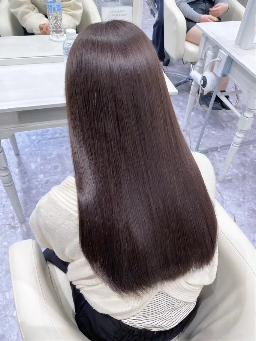 ロング 宮川 葵のヘアスタイル