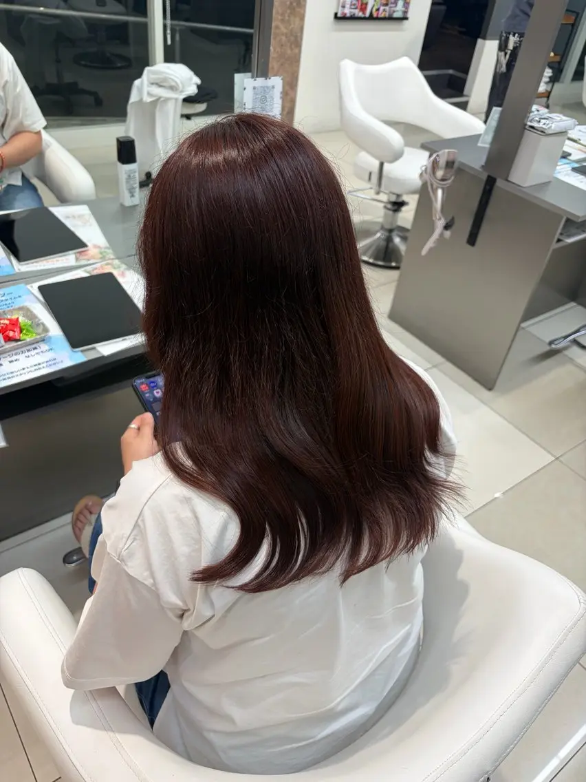 カラー 上田 千智のヘアスタイル