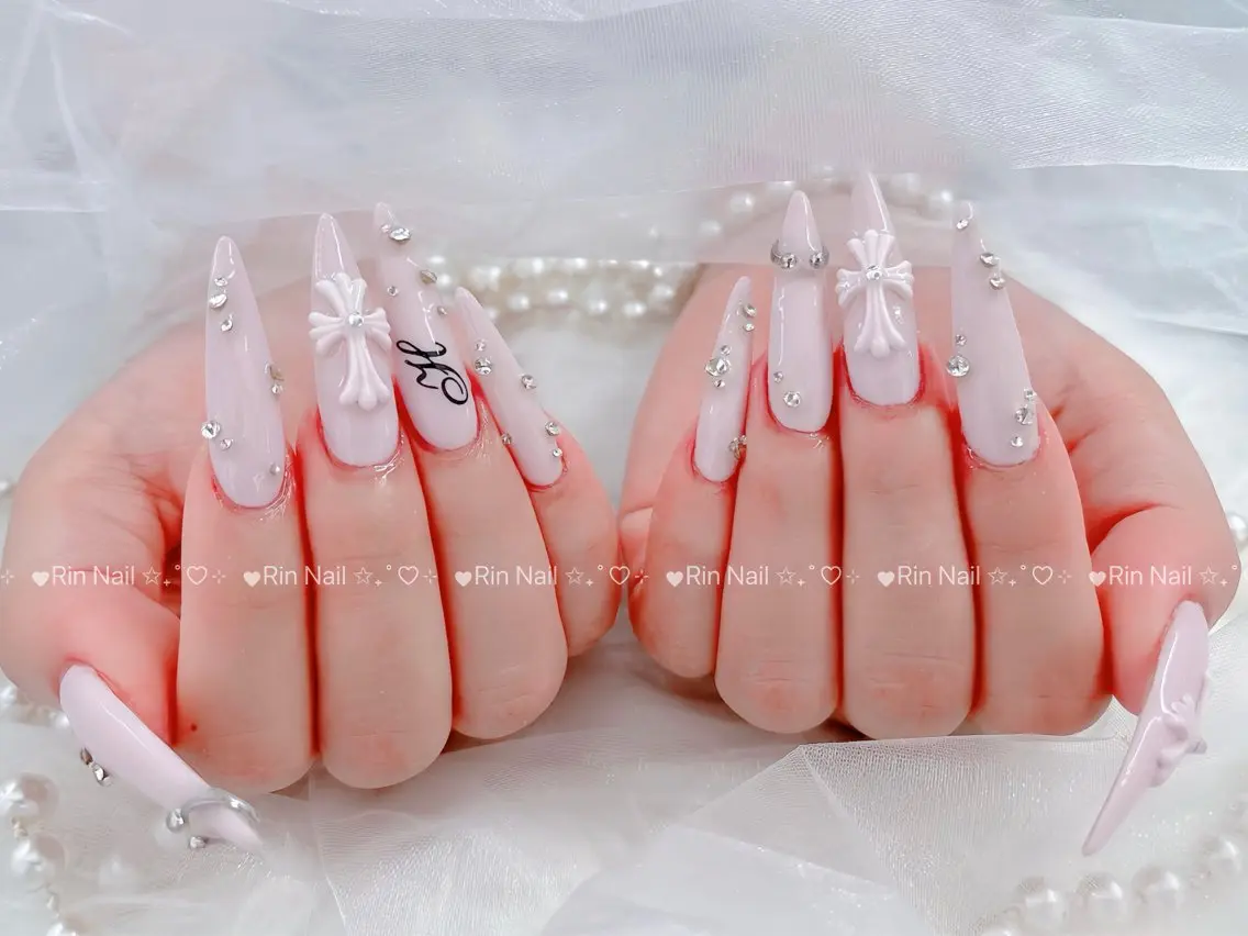 ネイル オーロラネイル ブルー フットネイル ジェルネイル 氷ネイル・うるうるネイル ハンドネイル Rin Nail 新大久保店のネイルデザイン