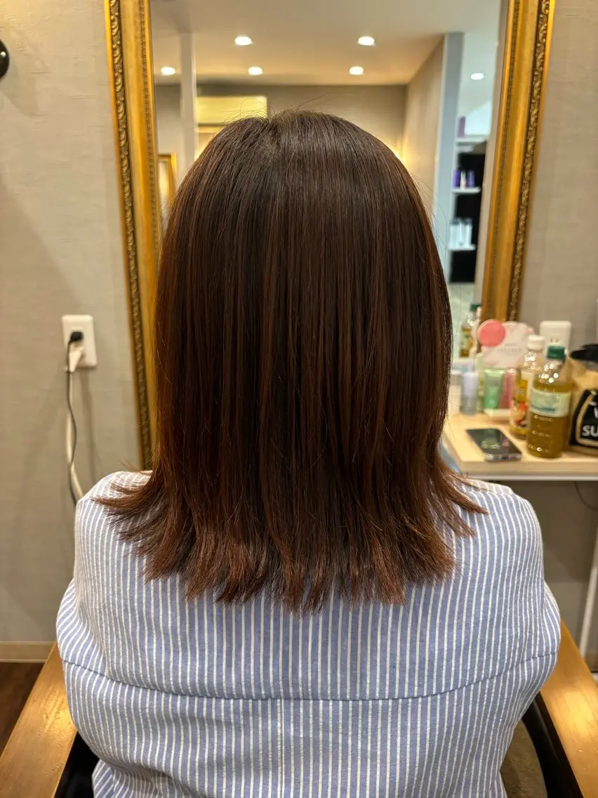 ミディアム Circus 石原愛里のヘアスタイル