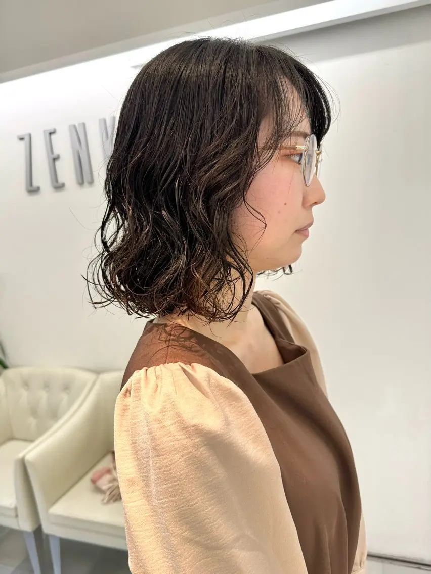 ミディアム パーマ ミディアムパーマ ボブ カット パーマ トリートメント デジタルパーマ 🌀ボブ　萩原　龍のヘアスタイル