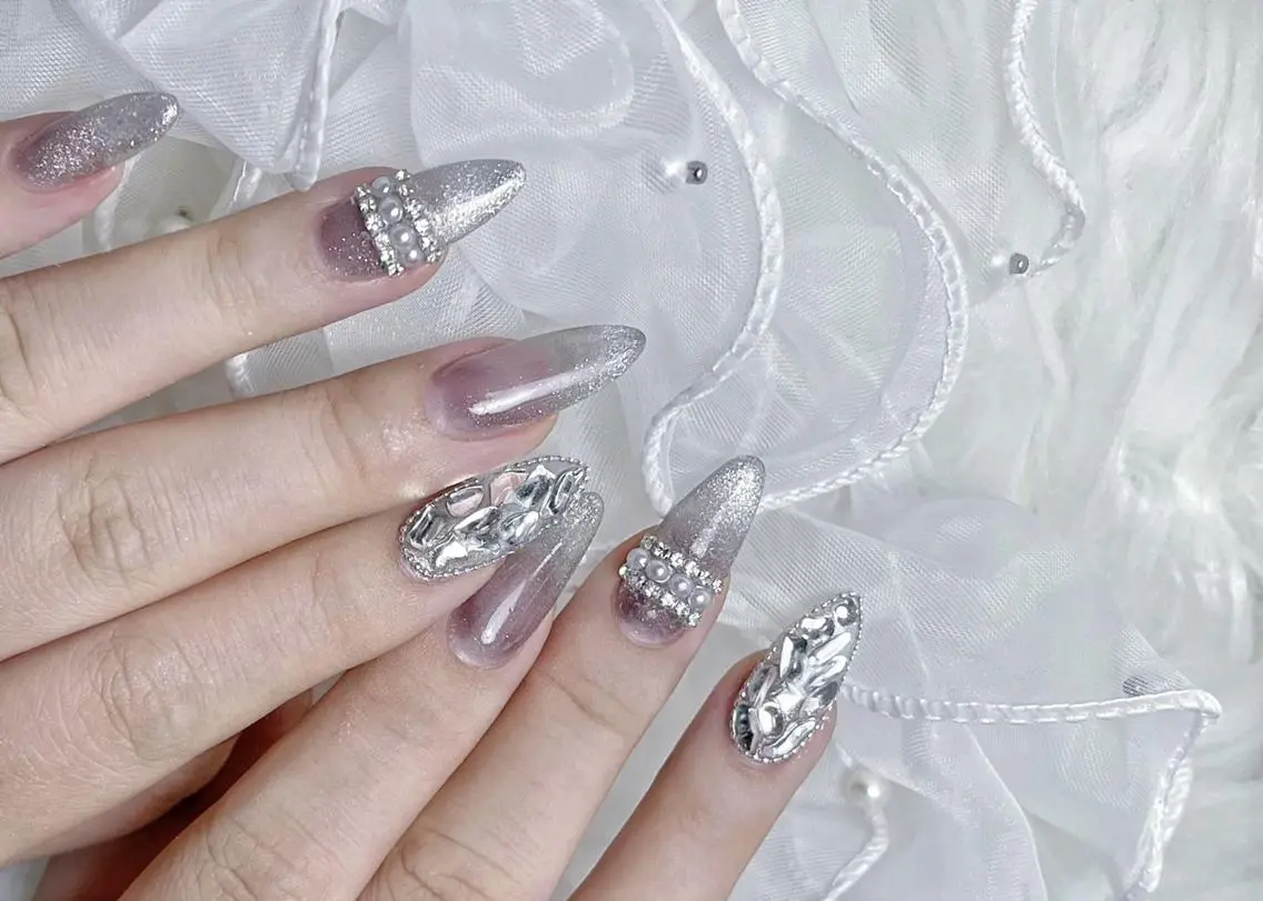 ネイル Yura nailのネイルデザイン