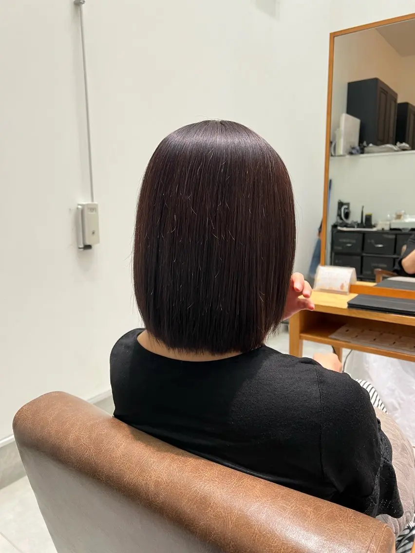 ミディアム カラー カット ヘアカラー トリートメント 黒阪 なみのヘアスタイル