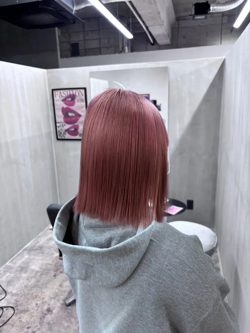 ミディアム ヘアカラー miloc naha ナナカのヘアスタイル