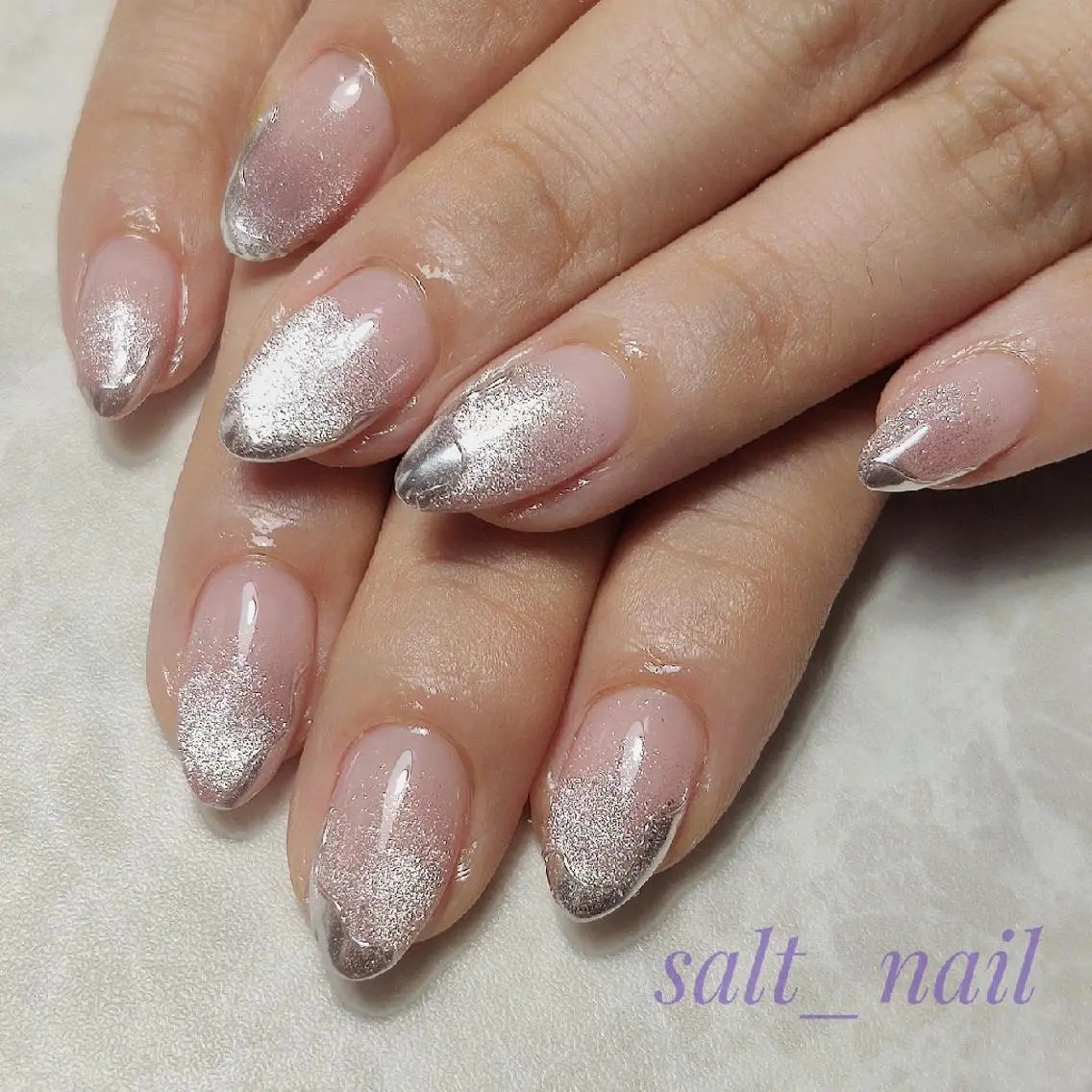 ネイル マグネットネイル ミラーネイル シルバー ハンドネイル 個人サロン saltnailのネイルデザイン