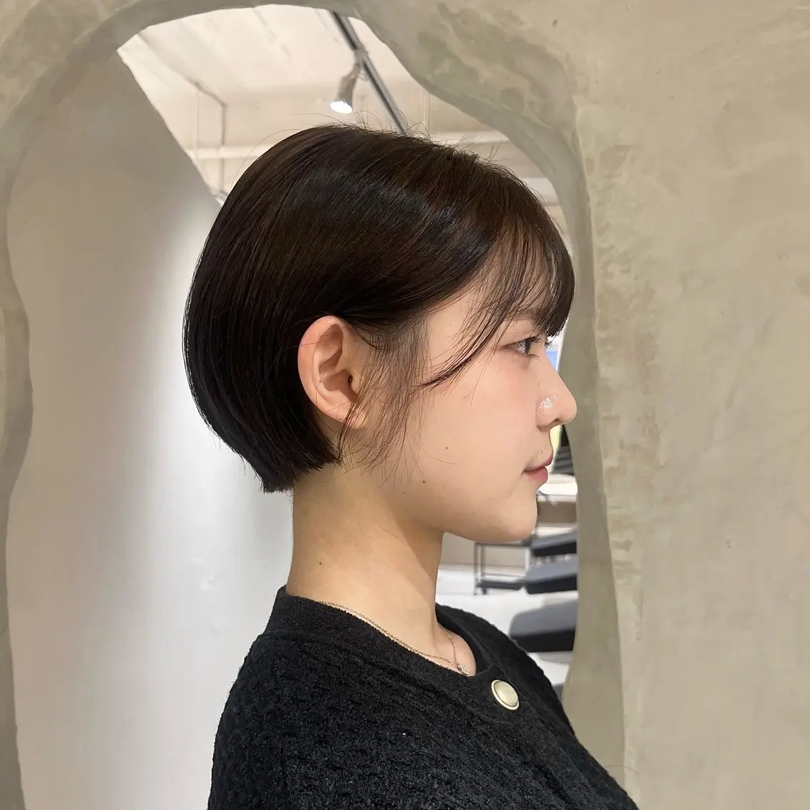 ショート ショートヘア カット トリートメント 切りっぱなしボブ/ 艶カラー/綾莉のヘアスタイル