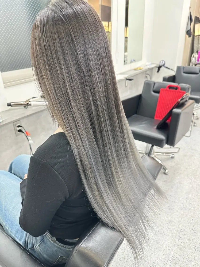 ロング カラー ヘアアレンジ 久米 治仁のヘアスタイル