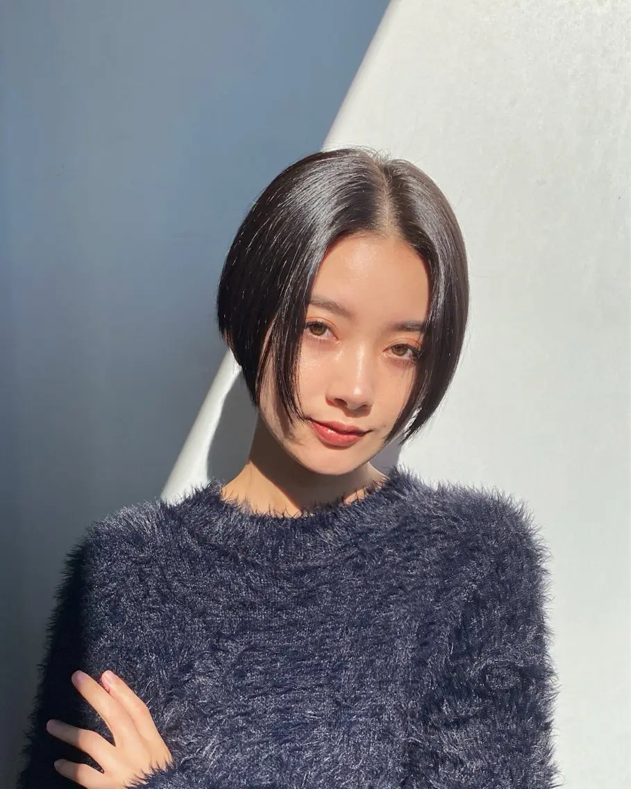 ショート 金子 芽威のヘアスタイル