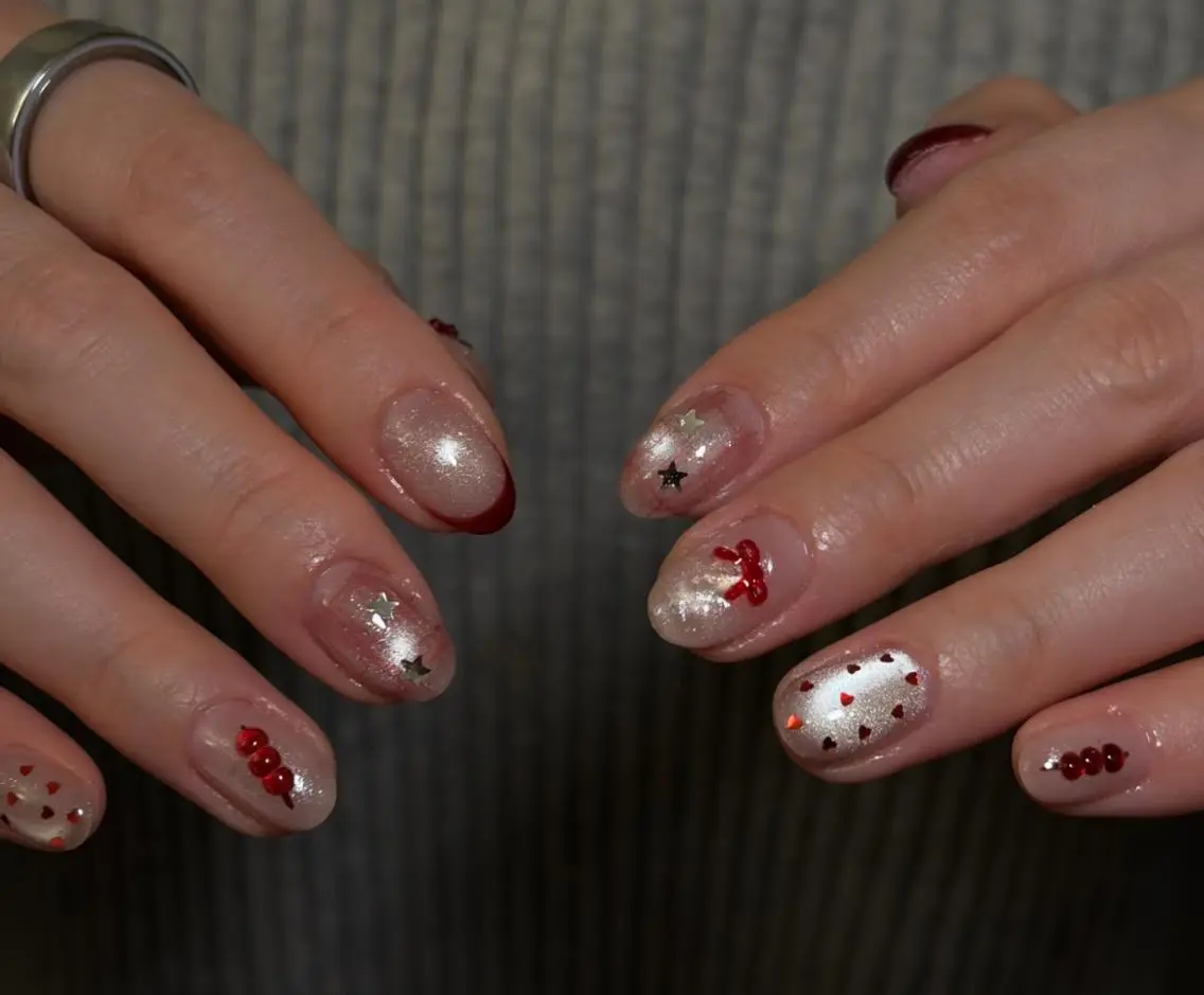 ネイル ハンドネイル 🎀 Ayaka_nailのネイルデザイン