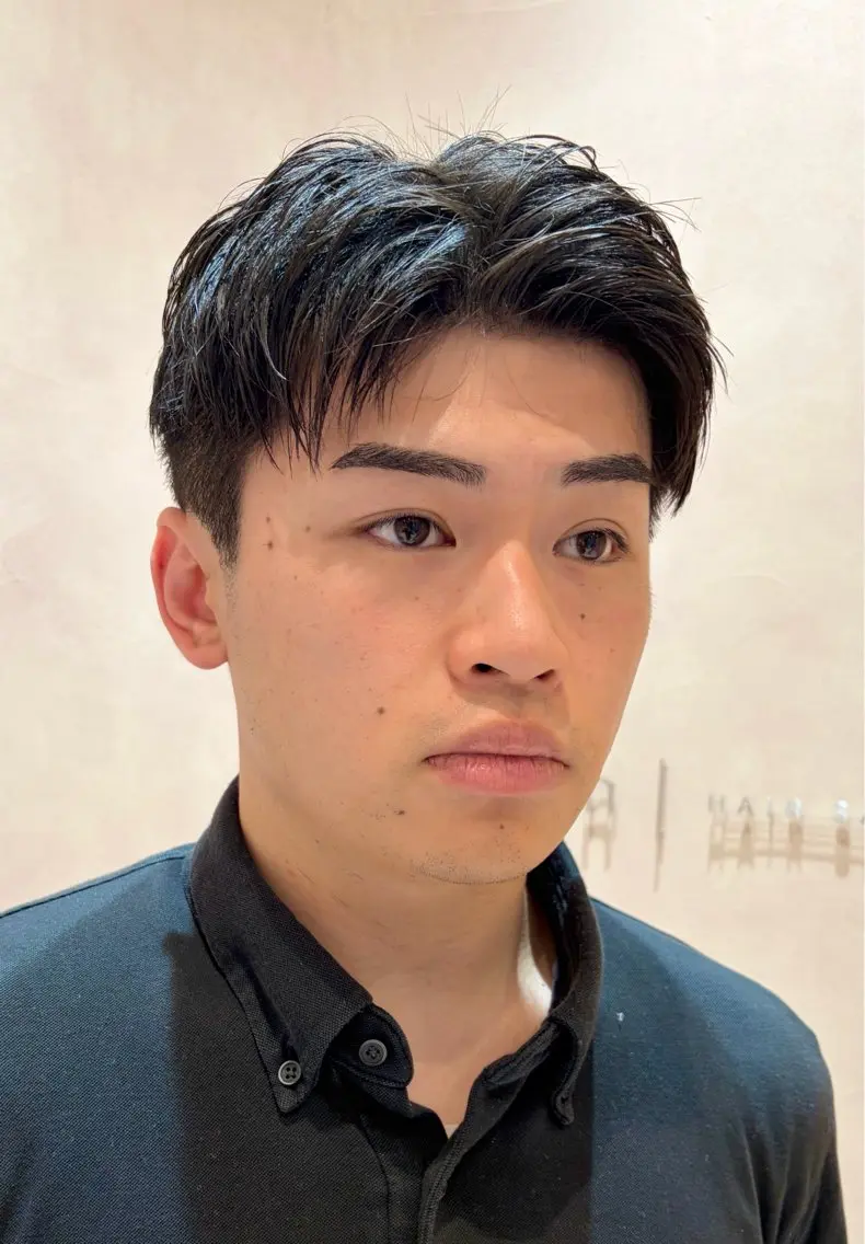 メンズ アップバング 堂薗 悠杜のヘアスタイル