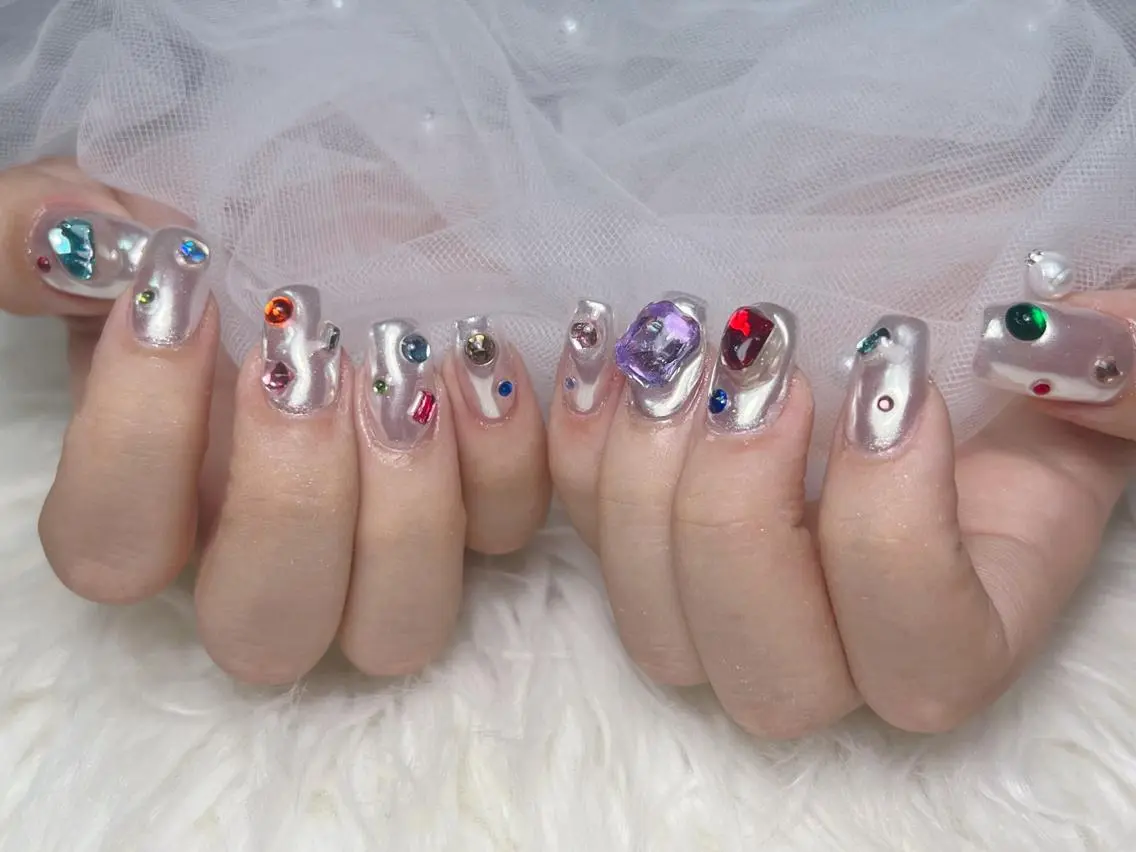 ネイル lucky nail 歌舞伎町のネイルデザイン