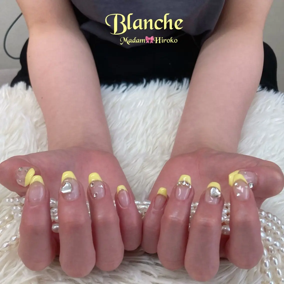 ネイル フレンチネイル 夏ネイル 黄色 Lianネイル 寛子Lianのネイルデザイン