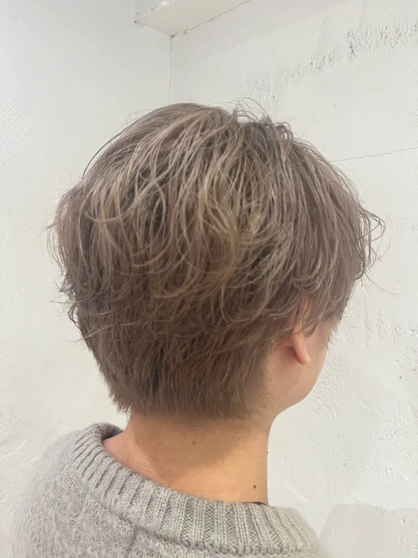 【メンズ限定!】シャンプーカット＋眉カット　￥6600の写真