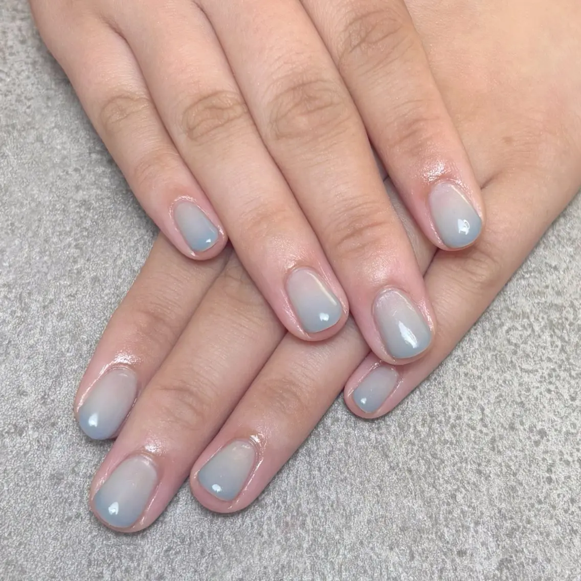 ネイル グラデーション ハンドネイル nailroom DIASOMNIAのネイルデザイン