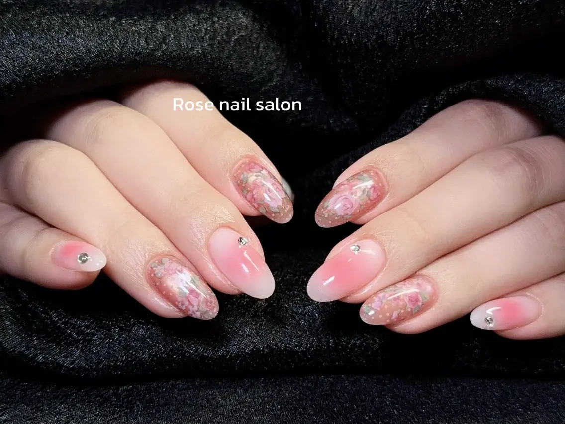 ネイル ハンドネイル Rose nail💅のネイルデザイン