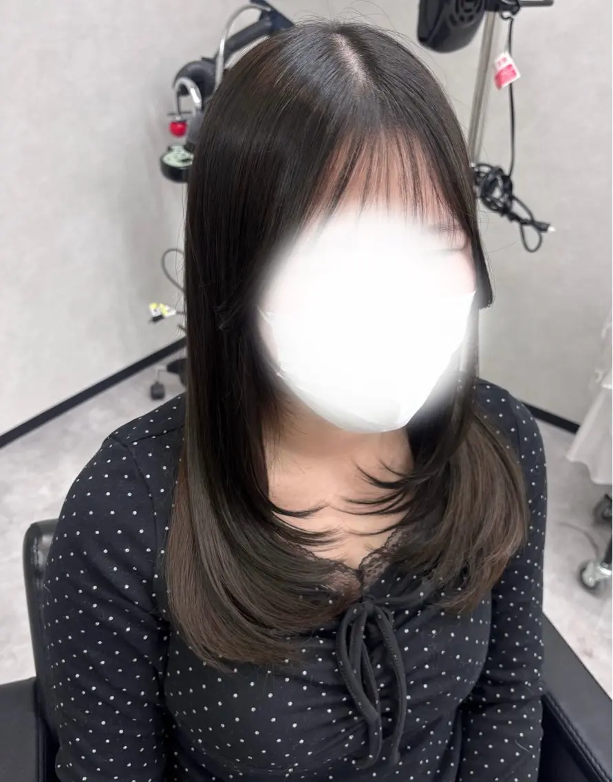 前髪カット （顔周り含む）の写真