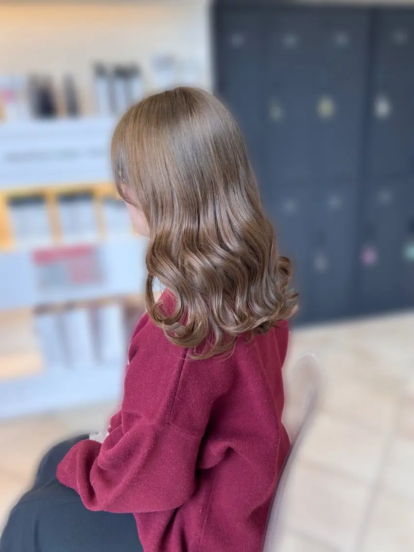 セミロング mei 撮影モデル募集中！のヘアスタイル