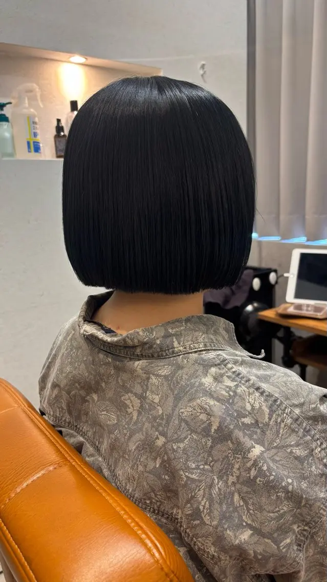 ショート カラー ヘアカラー トリートメント 【完全個室】髪質改善 暖色カラー/山崎唯奈のヘアスタイル