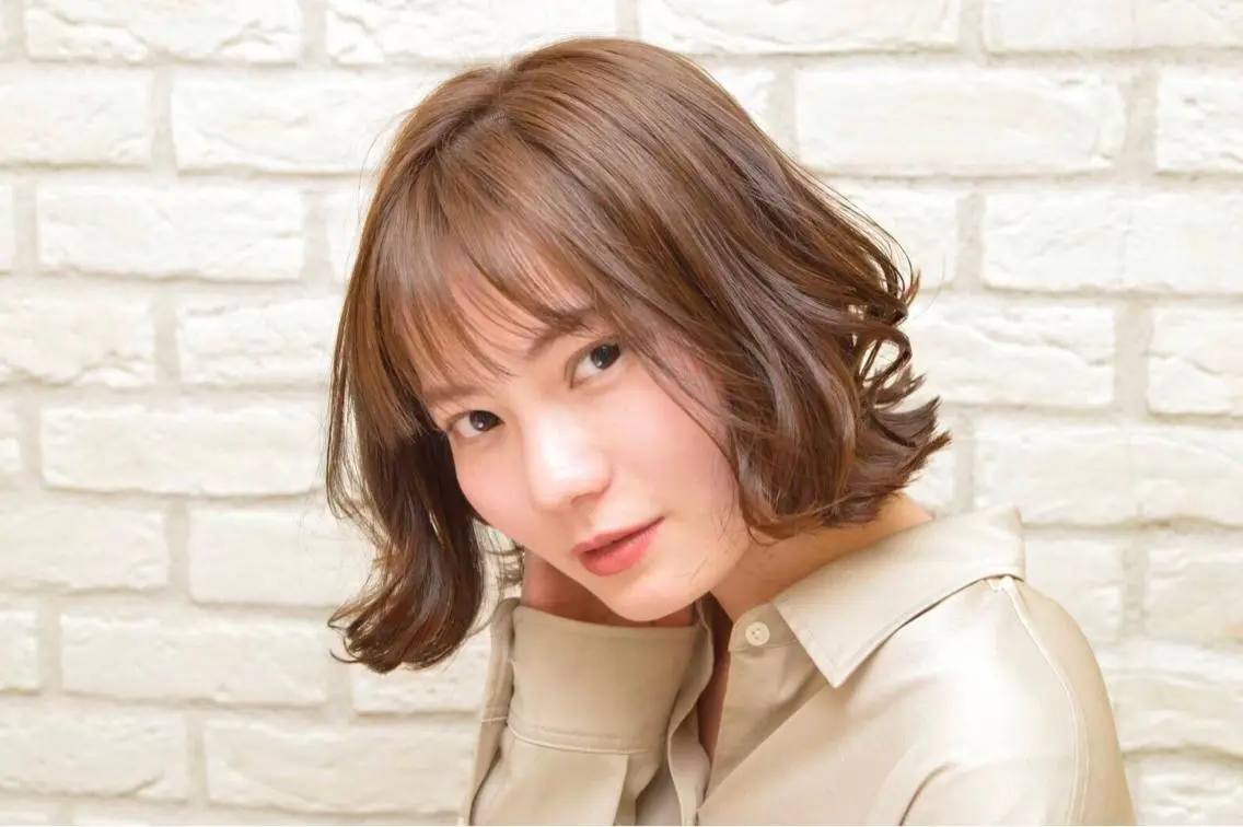 ミディアム カラー パーマ カット トリートメント 清水 有実子のヘアスタイル