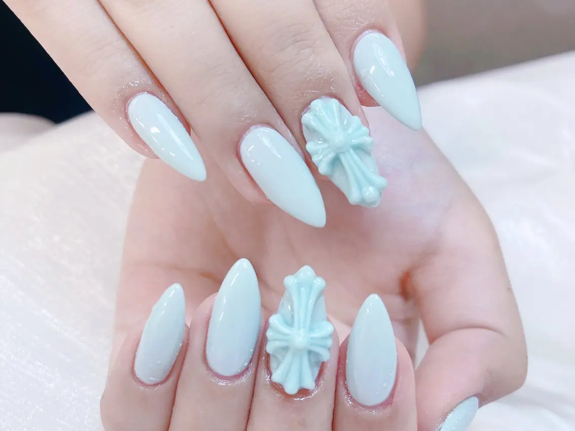 ネイル チークネイル 成人式 フレンチネイル グラデーション 氷ネイル・うるうるネイル ハンドネイル DUO   MI nail salonのネイルデザイン