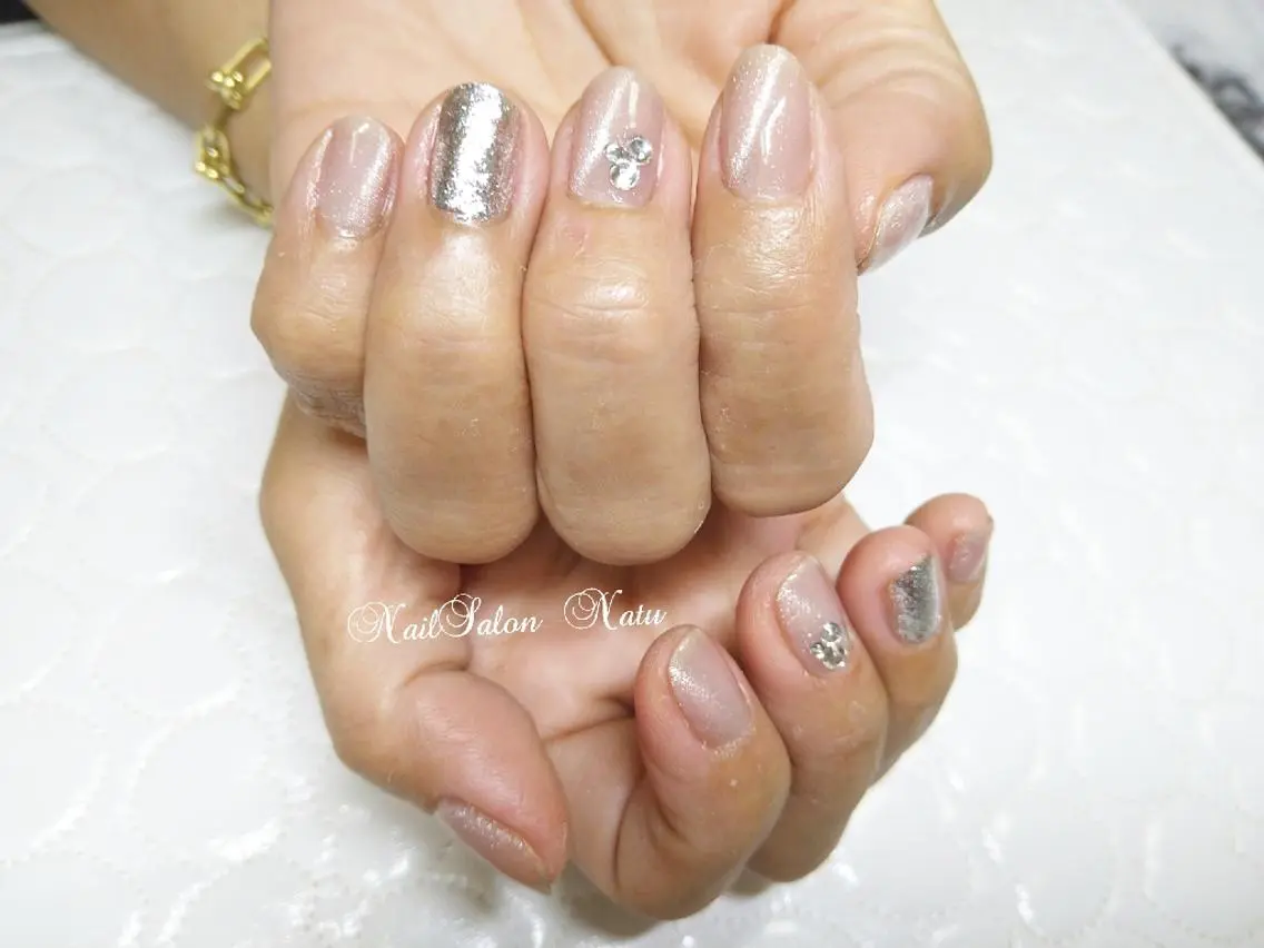 ネイル マグネットネイル nailsalon Natuのネイルデザイン
