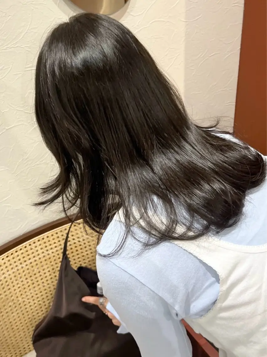 ロング カラー オリーブグレー レイヤーカット ヘアカラー Kasumi /伏見 /髪質改善/ロングのヘアスタイル