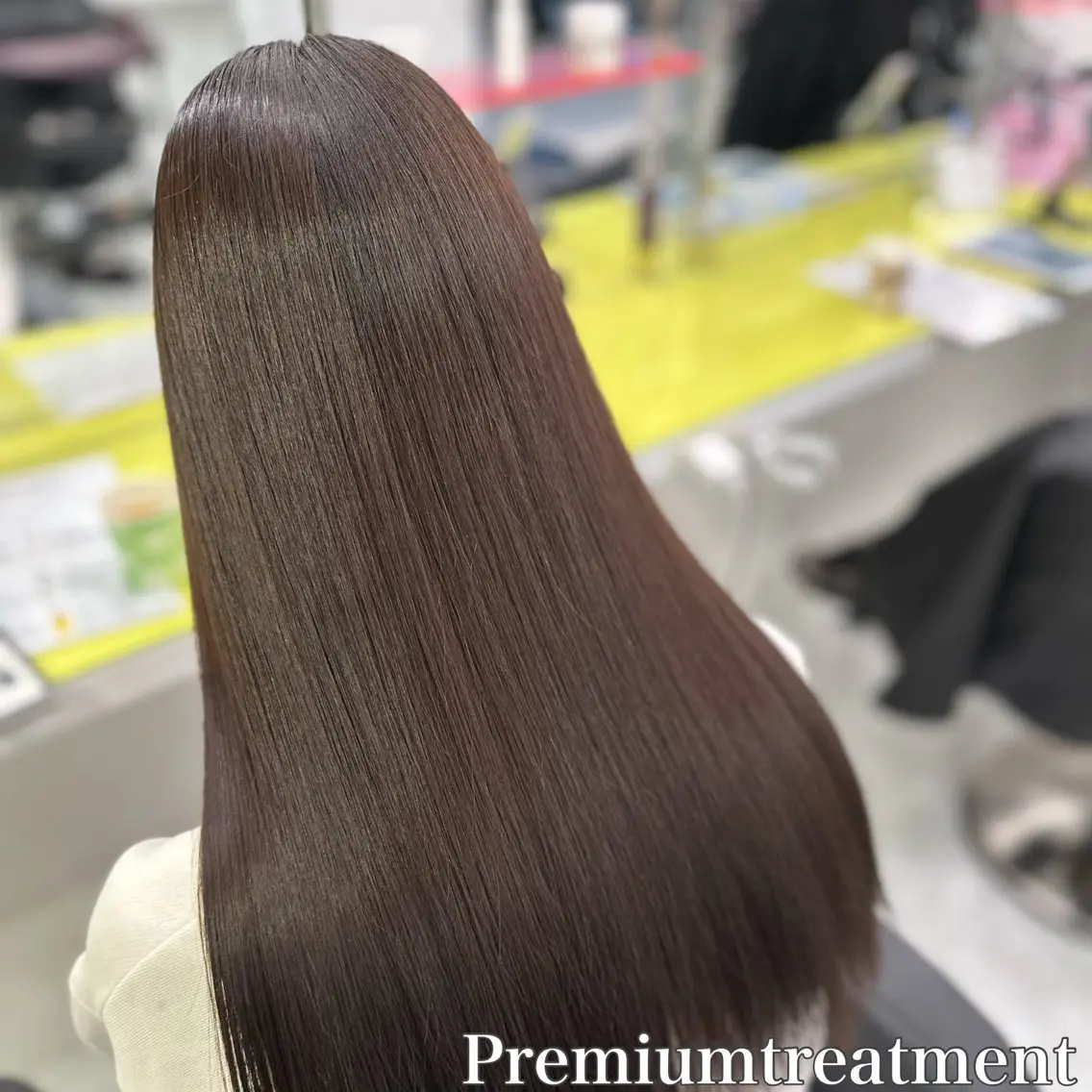セミロング カラー ヘアアレンジ 🫧モテる💗ダメー ジレスハイトーン🫧のヘアスタイル