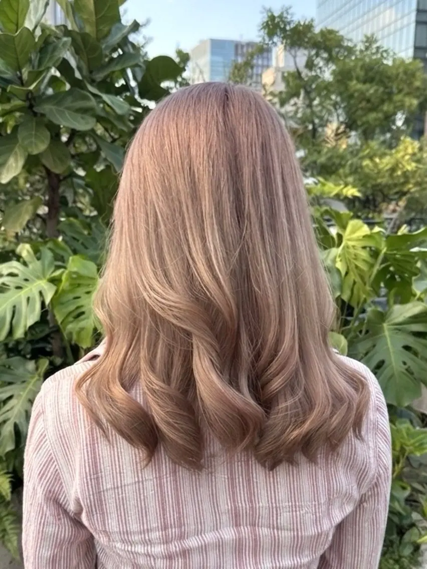 セミロング カラー カット ヘアカラー トリートメント ヘッドスパ ヘアセット 海外Style🌱 KOHEIのヘアスタイル