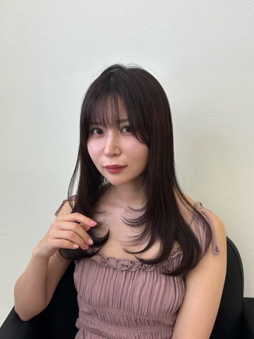 ロング レイヤーカット カット ヘアカラー トリートメント Ayano‪‪🎀似 合わせ×透明感🎀のヘアスタイル
