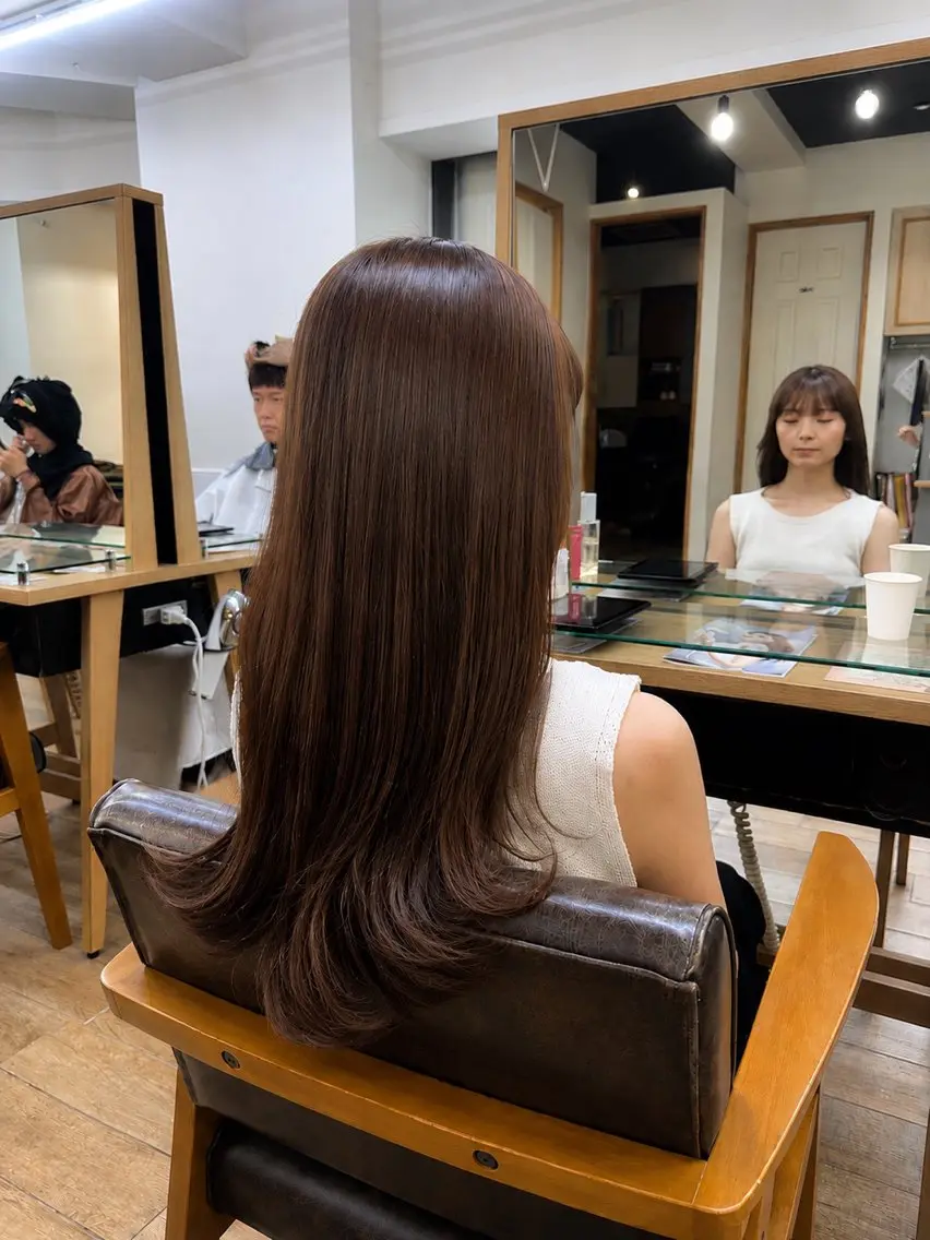 カラー 中嶋 優海のヘアスタイル