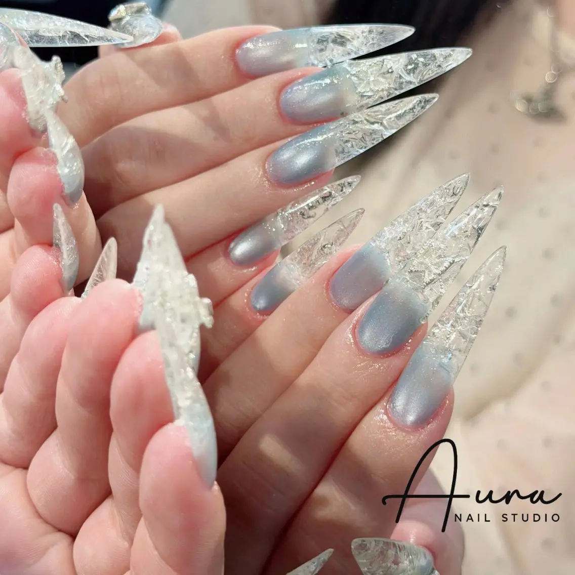ネイル アートネイル フレンチネイル ジェルネイル キラキラネイル 韓国ネイル ハンドネイル Aura Nail HanNaのネイルデザイン