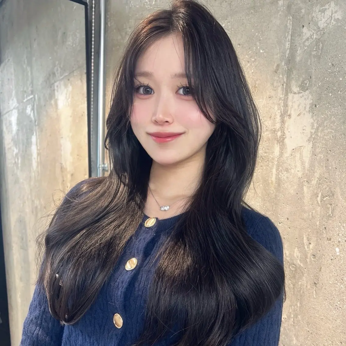 ロング カラー 小高 優姫のヘアスタイル