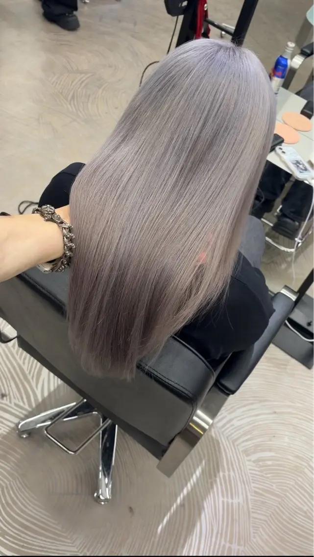 カラー カット ヘアカラー トリートメント 💖ブリーチ縮毛矯正 髪質改善💖ケンシンのヘアスタイル