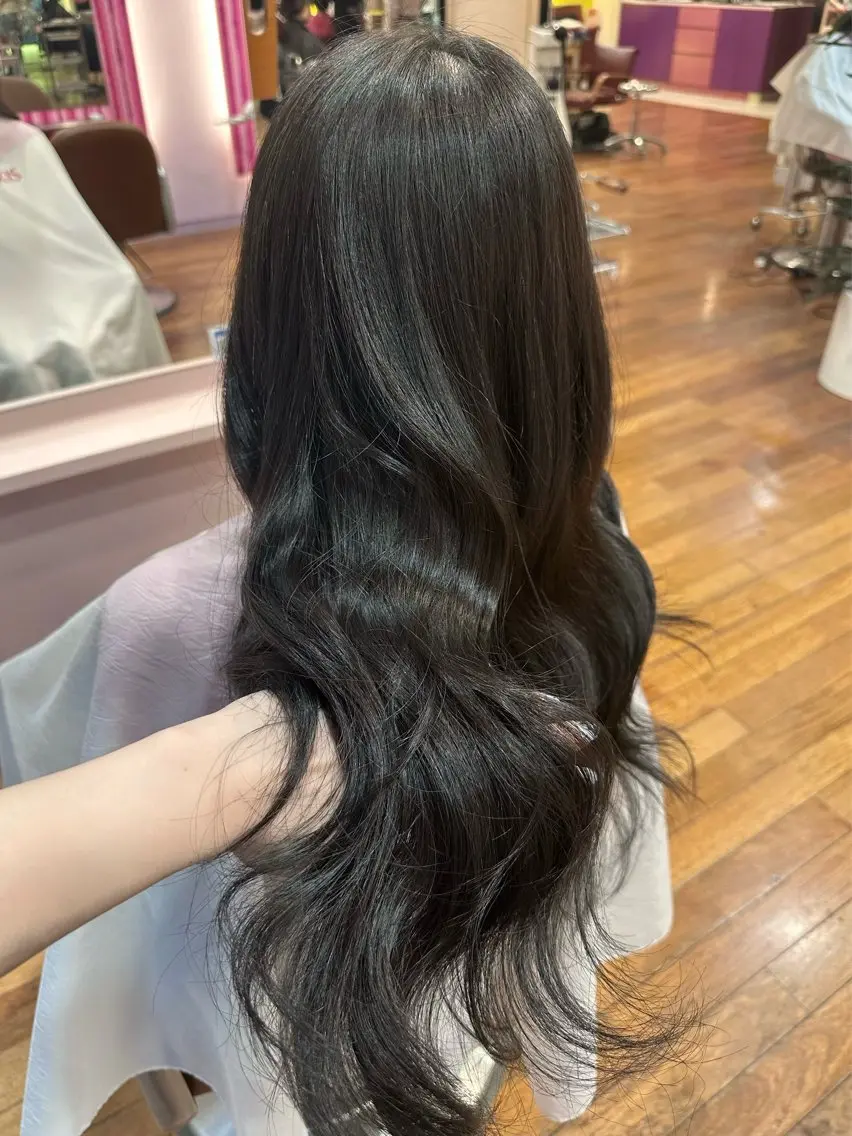 【平日24歳以下限定】ワンカラーのカラーモデル様 募集してます♡艶カラー透明感カラー是非お任せください。「栄｣｢矢場町｣の写真