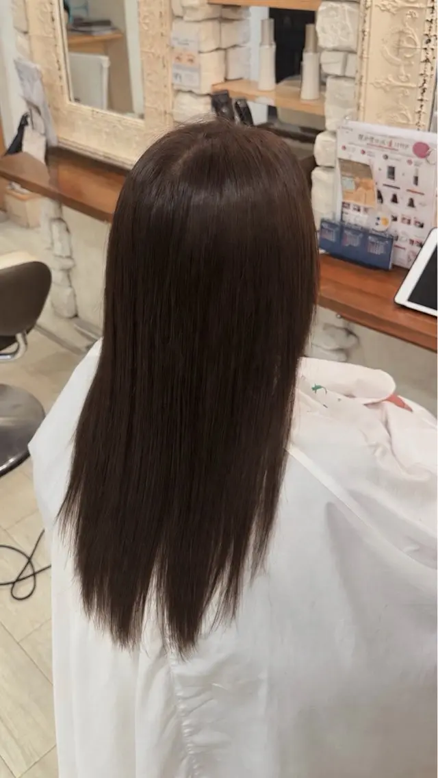 ロング 早川 侑里香のヘアスタイル