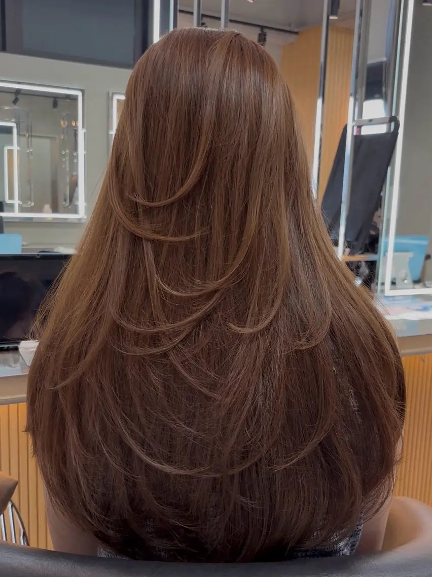 ロング カラー パーマ 透明感カラー レイヤーカット カット ヘアカラー トリートメント 【博多髪質改善】 吉村　清志のヘアスタイル