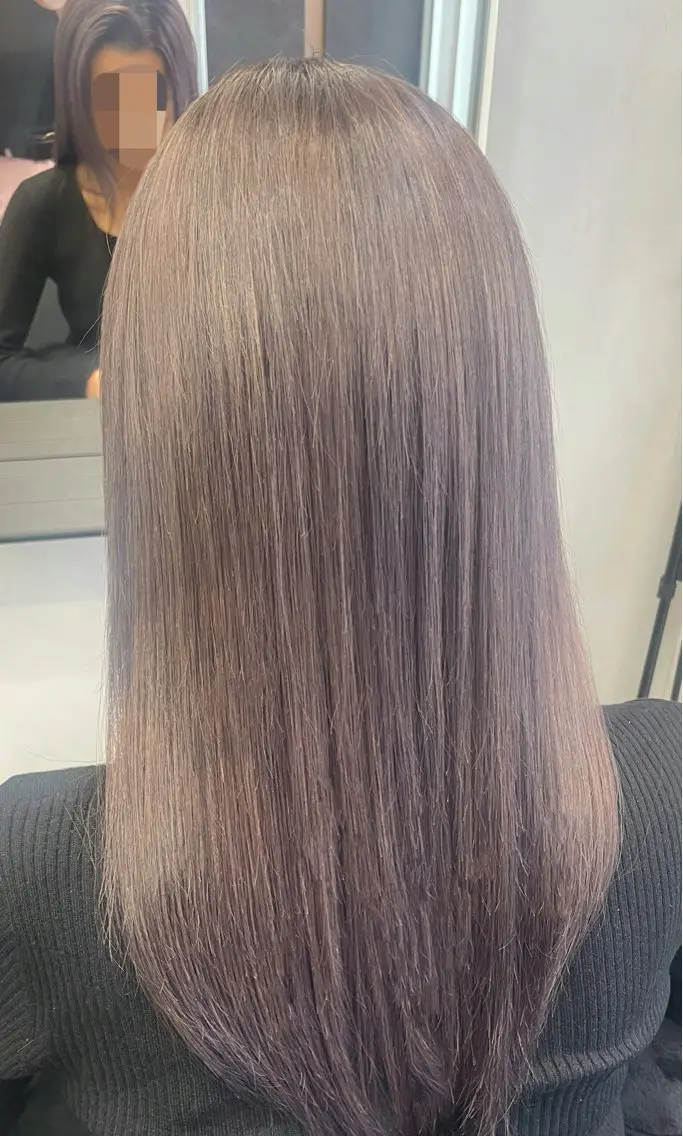 ロング カラー ブリーチ 透明感カラー グレージュ ラベンダーカラー ラベンダーグレージュ ヘアカラー トリートメント GHØAT【ゴート】 さおりのヘアスタイル
