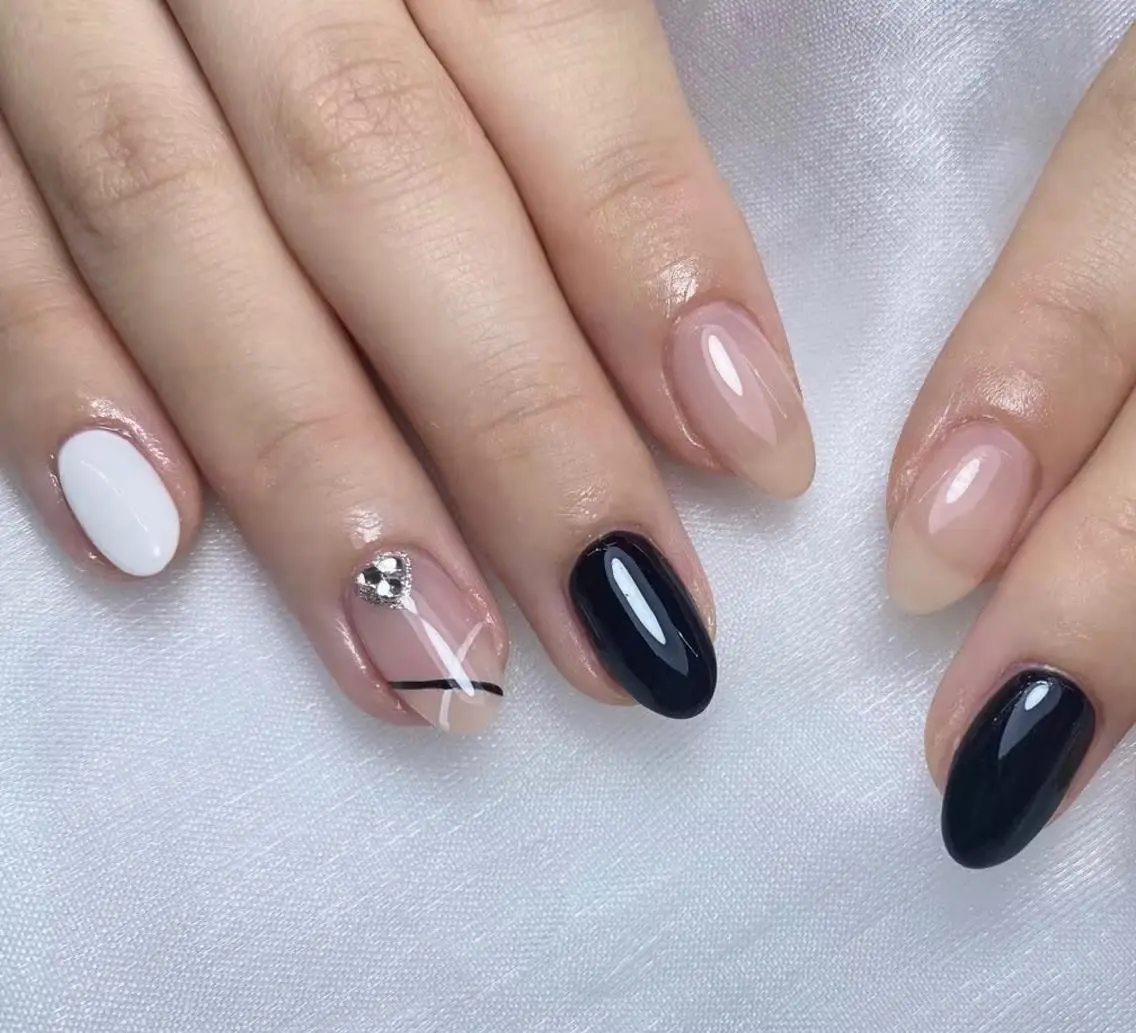 ネイル ハンドネイル ハンドケア FUTURE BEAUTYのネイルデザイン