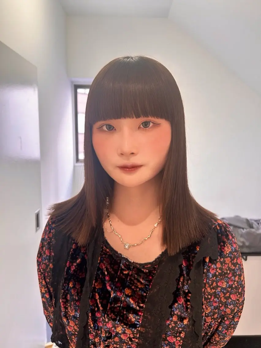 セミロング カラー カット ヘアカラー トリートメント ひかり HAZELのヘアスタイル